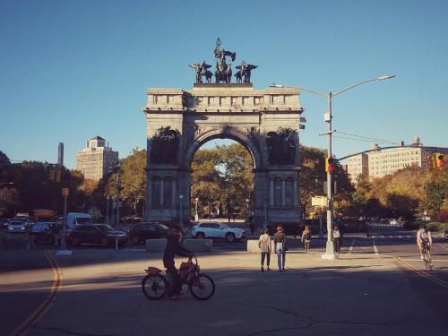Grand Army Plaza, Soldiers and Sailors Memorial Arch